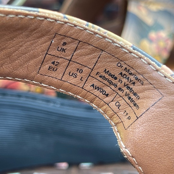 Dr Martens Adaya floral tattoo platform sandals size 42/10 - Picture 3 of 16